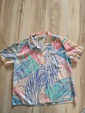 Vintage Cricket Lane 80s Pastel Tropical Button-Up Blouse
